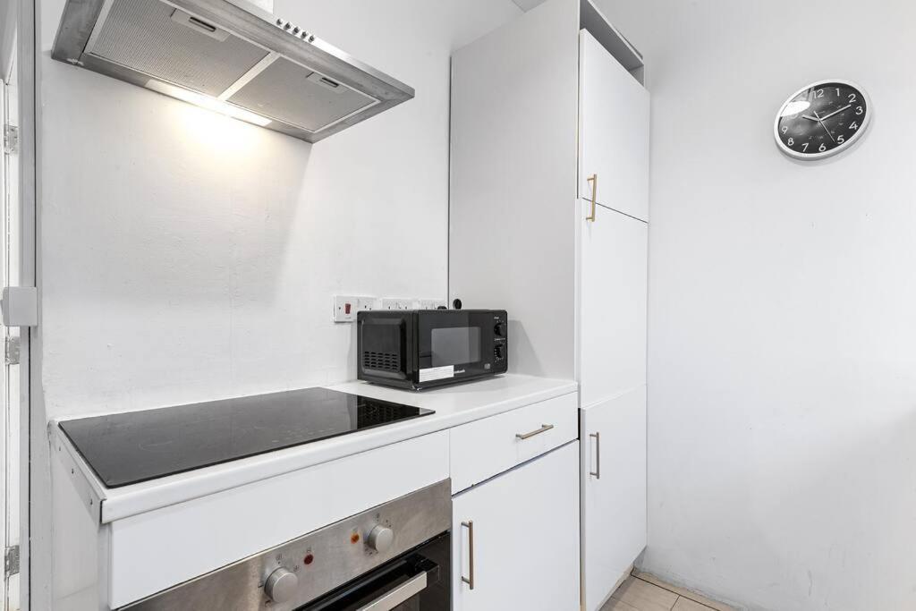 Holiday Home Near Kings Cross Sleep 12 Sp7 Londyn Zewnętrze zdjęcie